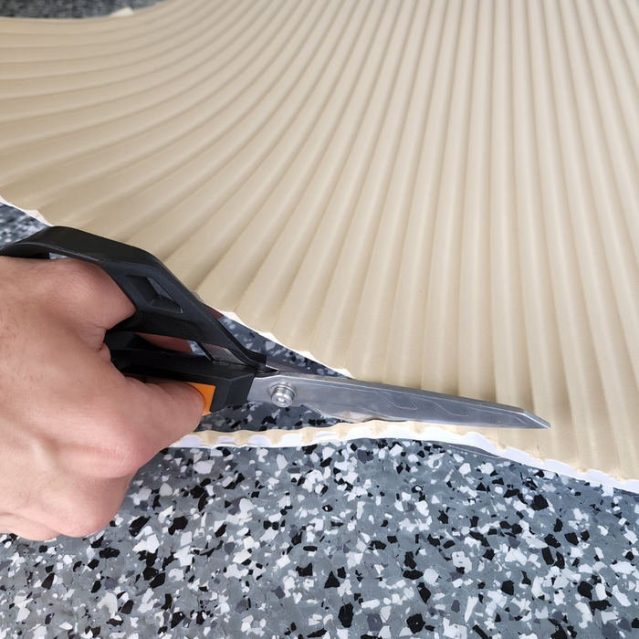 Cutting Flexible Wood Roll to size